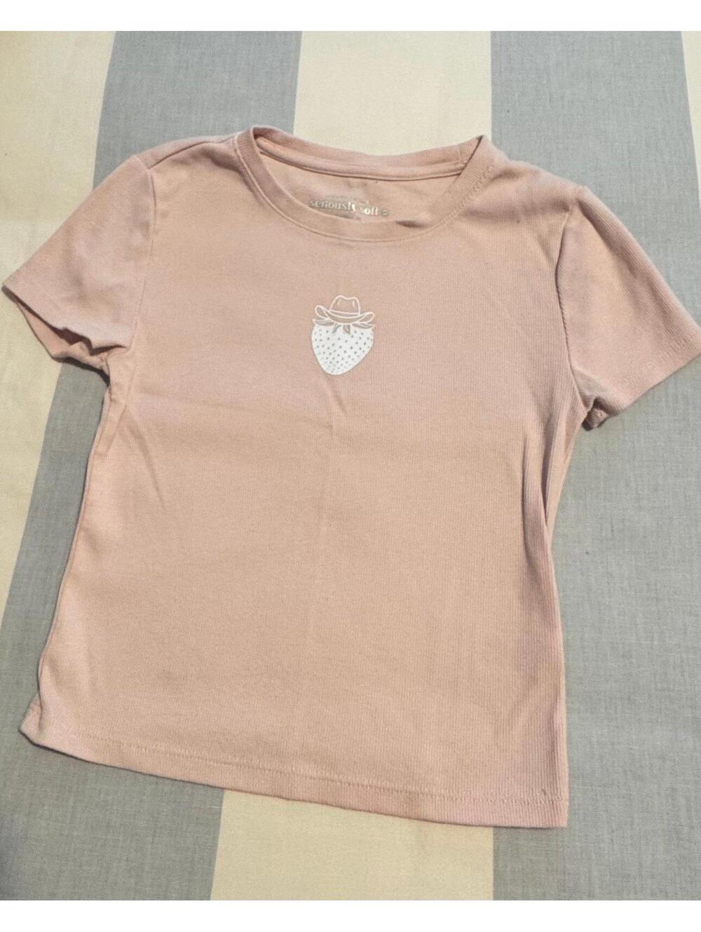 Aeropostale graphic tee size Small